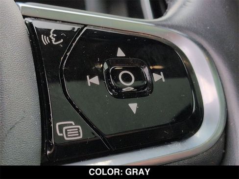 Used 2019 Volvo XC60 T5 Inscription w/ Protection Package Premier image 9