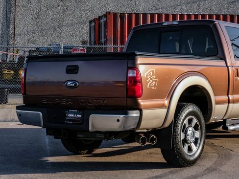 Used 2012 Ford F250 Lariat w/ Lariat Interior Pkg AWD/4WD image 11