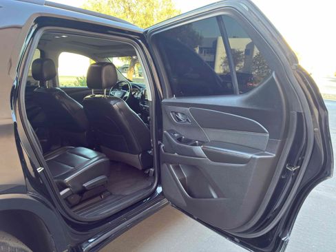 Used 2019 Chevrolet Traverse Premier w/ Redline Edition FWD image 50