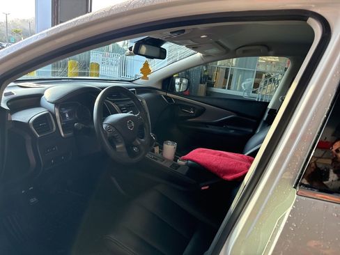 Certified 2022 Nissan Murano SV image 5