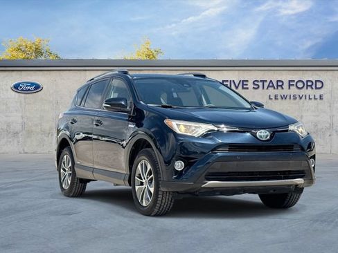 Used 2018 Toyota RAV4 XLE w/ Convenience Package AWD/4WD image 1