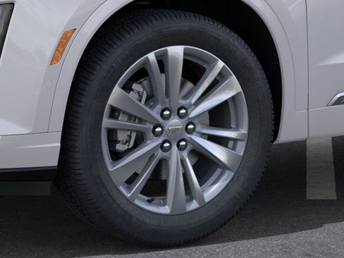 New 2025 Cadillac XT6 Premium Luxury w/ Technology Package image 9