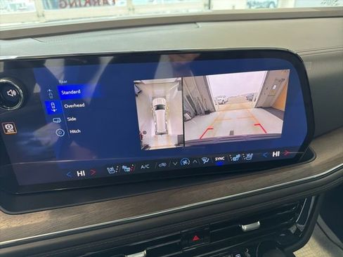 New 2026 Chevrolet Suburban High Country image 5