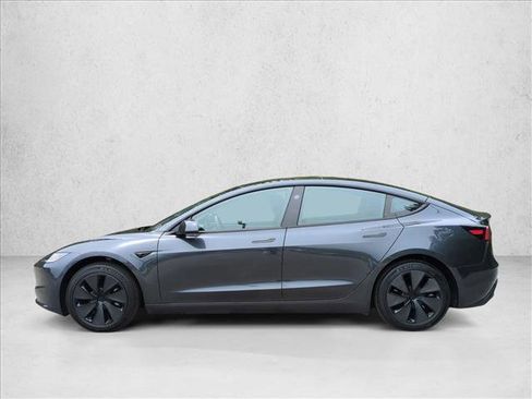 Used 2025 Tesla Model 3 Long Range RWD image 9