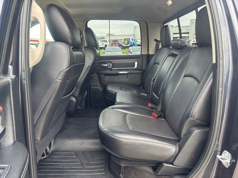 Used 2017 RAM 1500 Laramie w/ Convenience Group AWD/4WD image 24