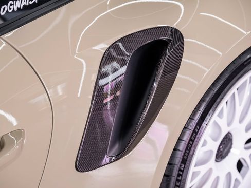 Used 2024 Porsche 911 GT3 RS RWD image 13