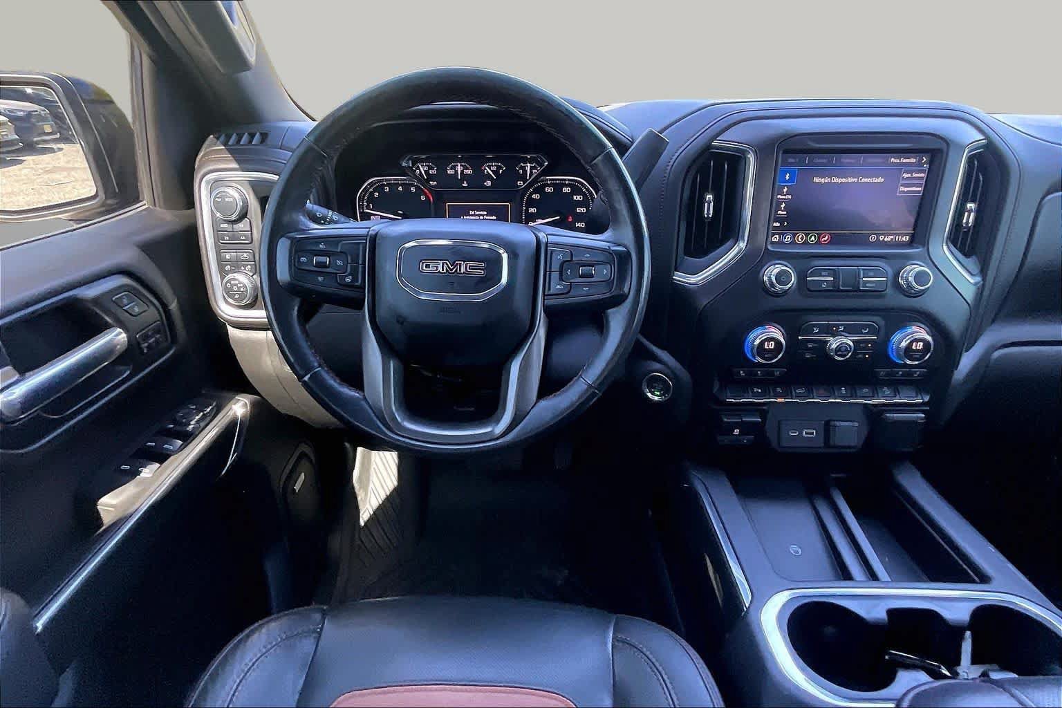 Used 2020 GMC Sierra 1500 AT4 w/ AT4 Premium Package AWD/4WD image 6