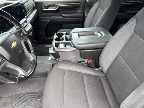 Used 2024 Chevrolet Silverado 2500 LT AWD/4WD image 14