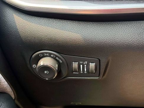 Certified 2022 Jeep Compass Latitude w/ Convenience Group AWD/4WD image 22