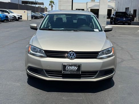 Used 2013 Volkswagen Jetta SE FWD image 9