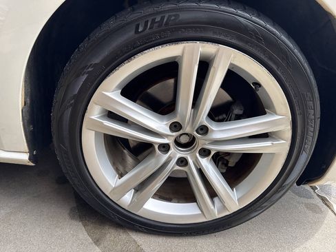 Used 2014 Volkswagen Passat TDI SE FWD image 23