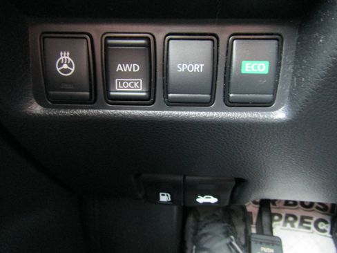 Used 2017 Nissan Rogue SL w/ SL Premium Package image 21