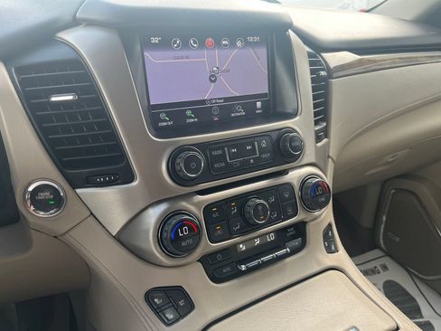 Used 2016 GMC Yukon XL Denali w/ Open Road Package AWD/4WD image 22