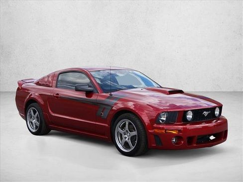 Used 2006 Ford Mustang GT RWD image 3