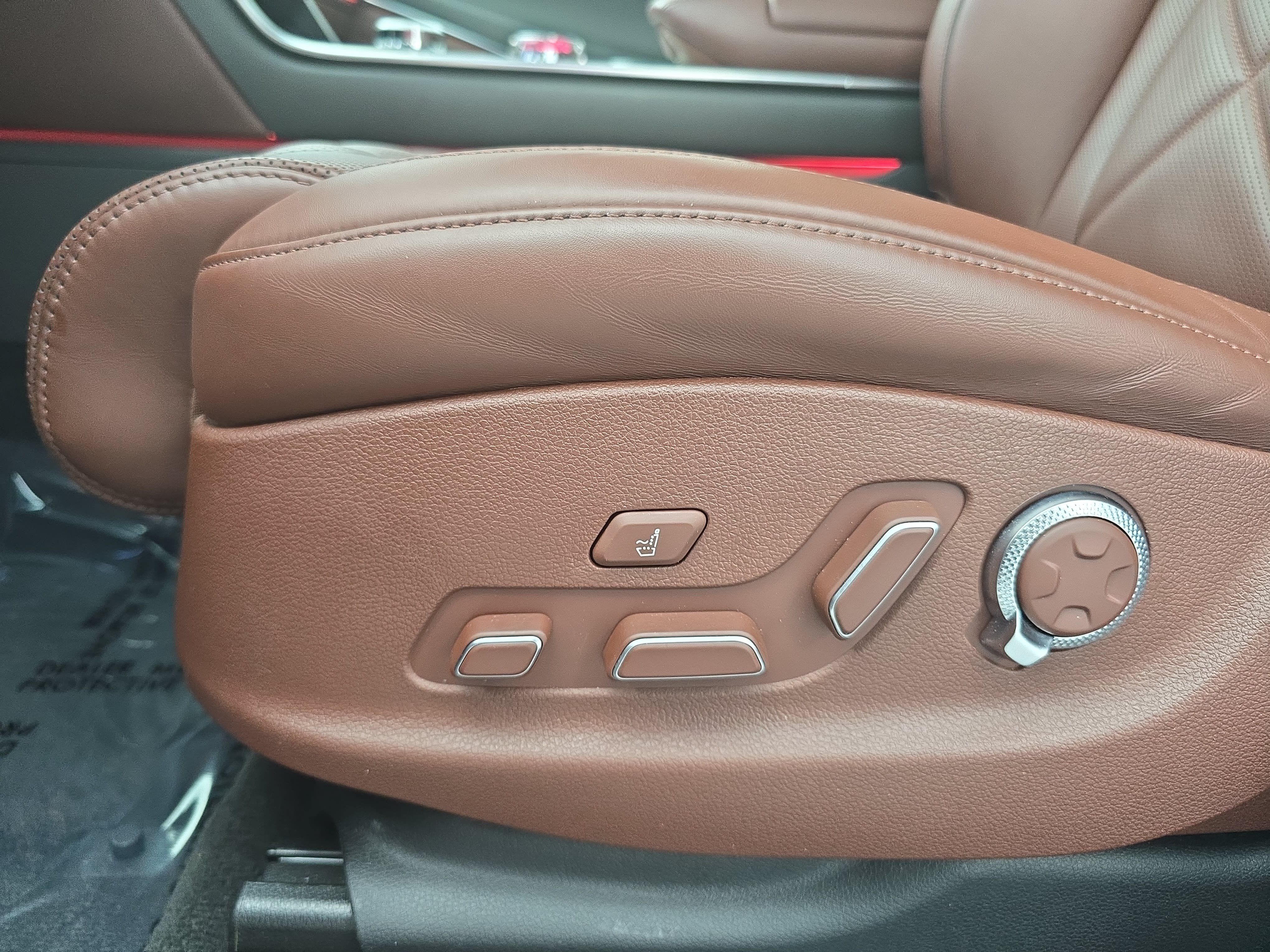 Used 2025 Genesis GV80 3.5T Prestige AWD/4WD image 29