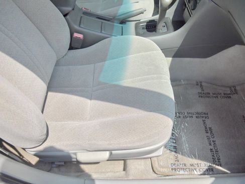 Used 2001 Toyota Camry XLE image 39