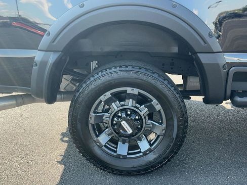 Used 2024 Ford F250 Lariat w/ Sport Appearance Package AWD/4WD image 6