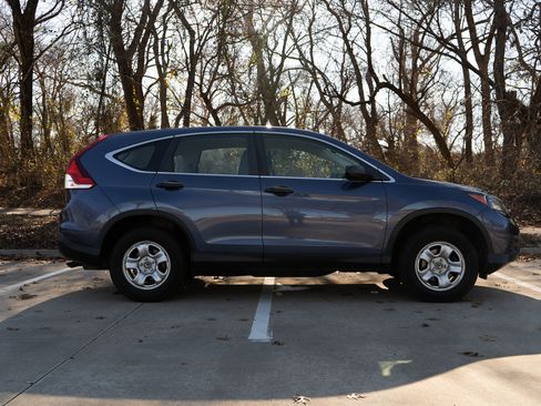Used 2014 Honda CR-V LX image 10