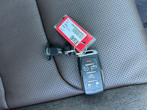 New 2026 RAM 1500 Limited w/ Trailer Tow Group image 31