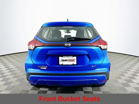 Certified 2023 Nissan Kicks SV image 11