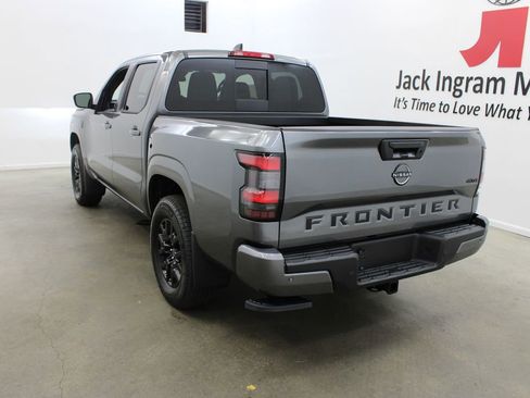 New 2026 Nissan Frontier SV AWD/4WD image 3
