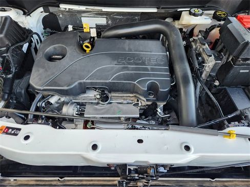 Used 2025 Chevrolet Equinox LT FWD image 31