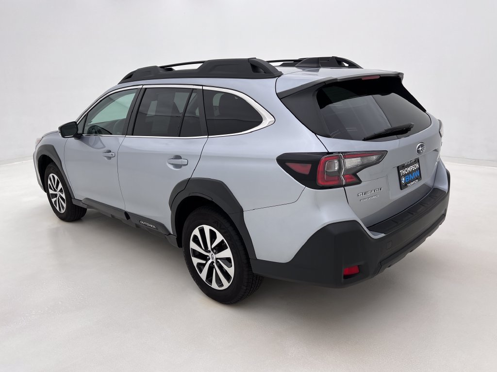 Used 2025 Subaru Outback Premium w/ Popular Package #1A AWD/4WD image 9