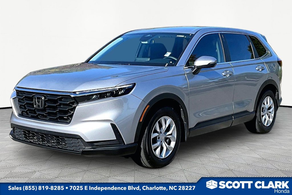 Used 2026 Honda CR-V LX image 3