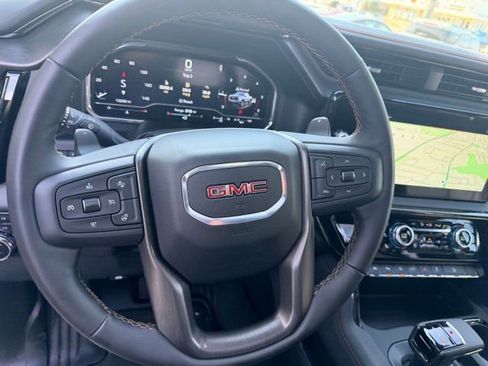 Used 2025 GMC Sierra 1500 AT4 w/ AT4 Premium Package image 26