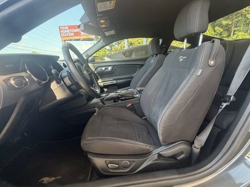 Used 2016 Ford Mustang Coupe w/ Interior & Wheel Package RWD image 4
