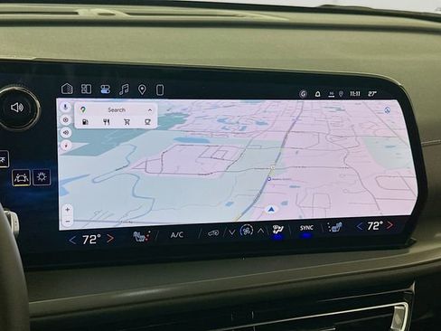 New 2026 Chevrolet Traverse LT image 13