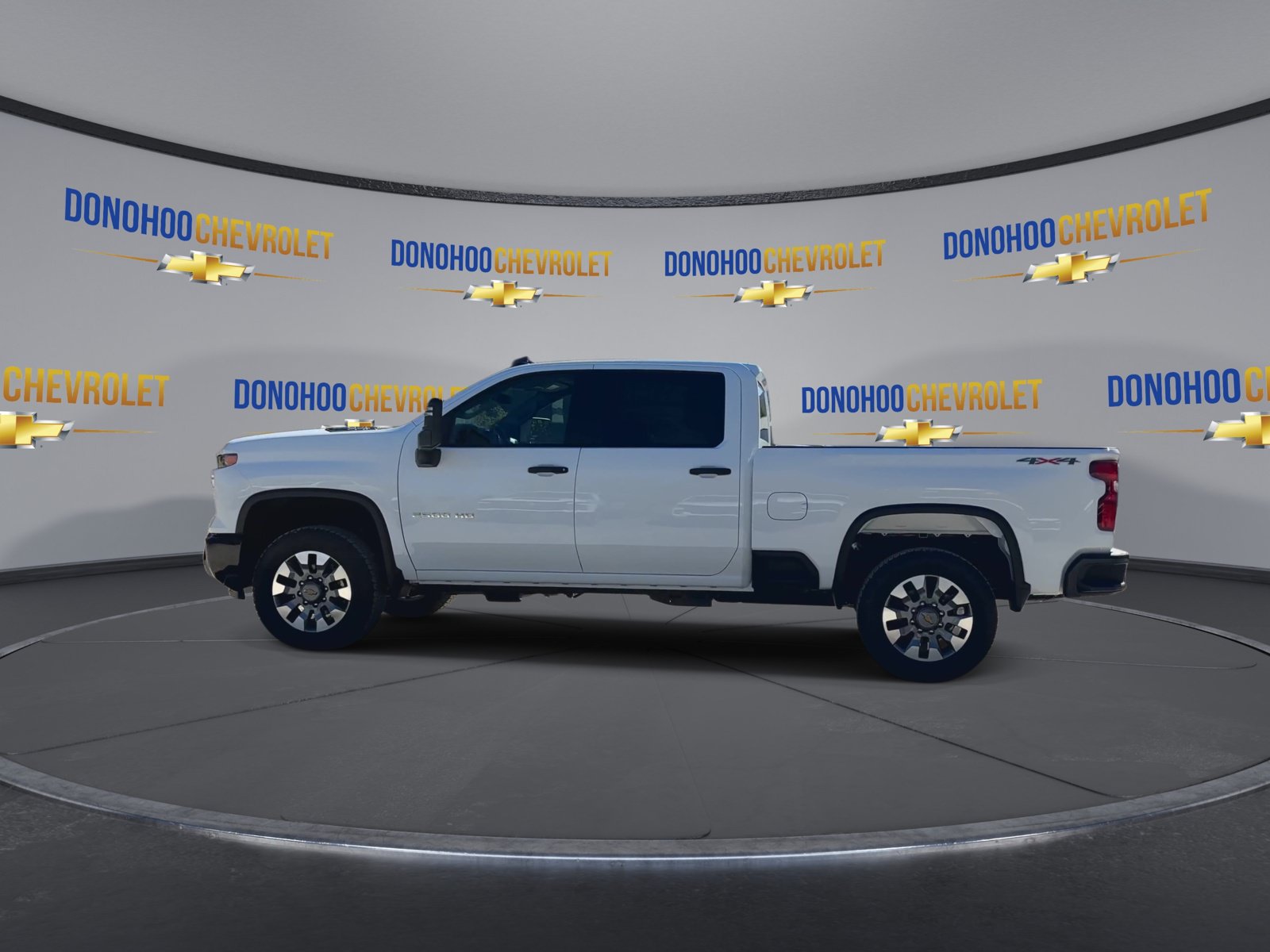 New 2026 Chevrolet Silverado 2500 Custom AWD/4WD image 8