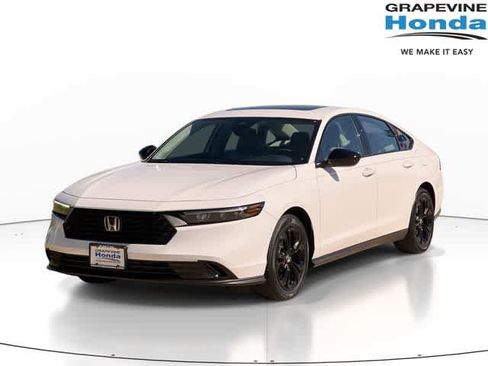 Certified 2025 Honda Accord SE image 1