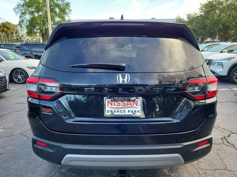 Used 2025 Honda Pilot EX-L image 7