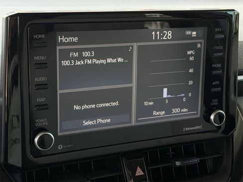 Used 2022 Toyota Corolla Cross LE image 18