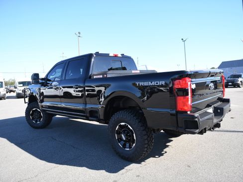 New 2026 Ford F250 Lariat w/ Tremor Off-Road Package image 14