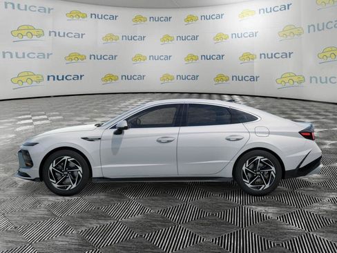 New 2026 Hyundai Sonata SEL FWD image 3