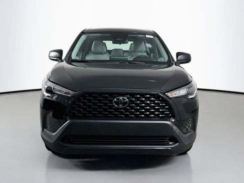 Used 2024 Toyota Corolla Cross L FWD image 2