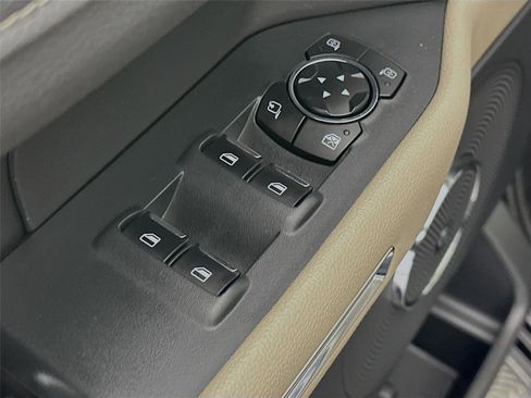 Used 2024 Ford Expedition Max Limited image 32