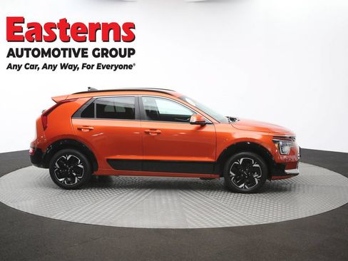 Used 2023 Kia Niro Wind w/ Wind Preserve Package FWD image 45