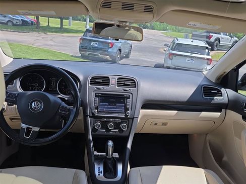 Used 2014 Volkswagen Jetta TDI FWD image 4