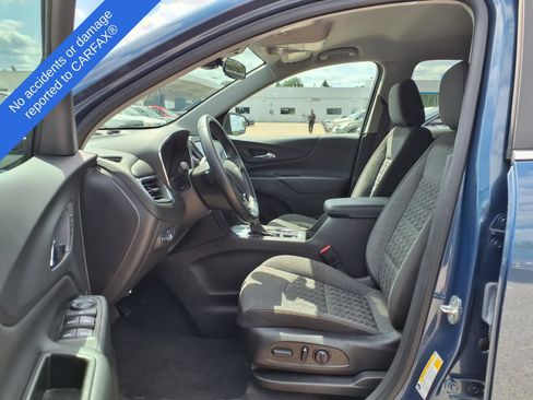 Used 2024 Chevrolet Equinox LT FWD image 16