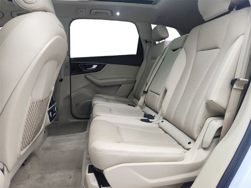 Used 2019 Audi Q7 3.0T Premium Plus w/ Premium Plus Package image 22
