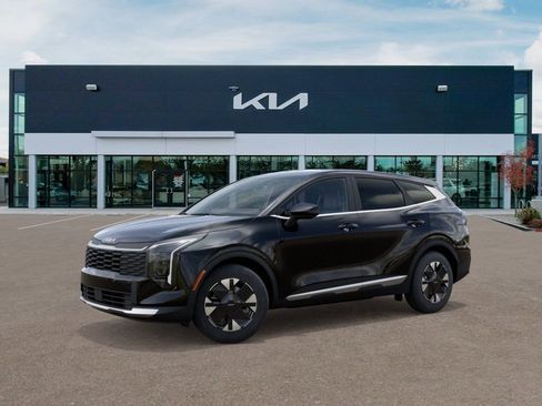 New 2026 Kia Sportage LX FWD image 3