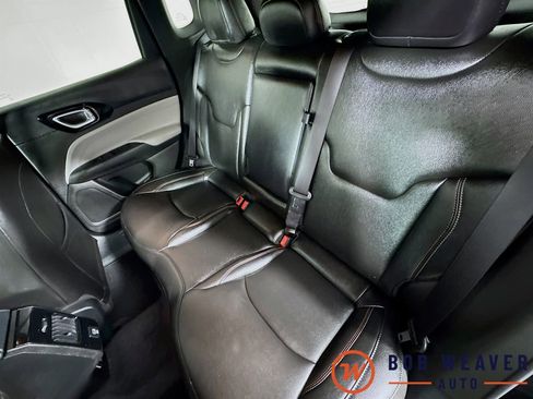 Used 2024 Jeep Compass Limited image 25