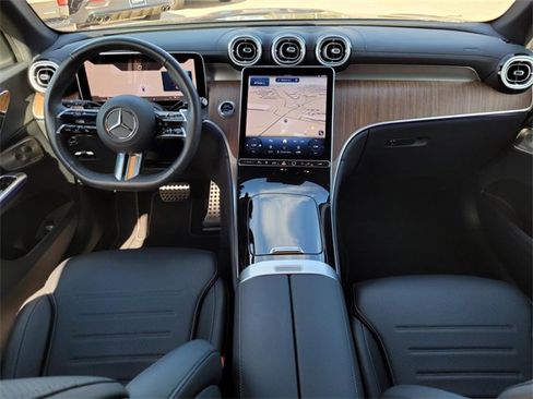 Certified 2025 Mercedes-Benz GLC 350e 4MATIC image 29