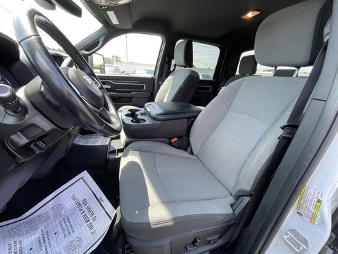 Used 2024 RAM 3500 Big Horn image 12