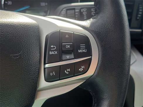 Used 2023 Ford Explorer XLT w/ Equipment Group 202A image 14