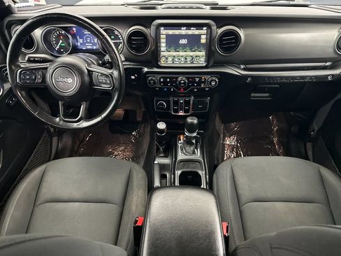 Used 2023 Jeep Wrangler Unlimited w/ Cold Weather Group AWD/4WD image 12