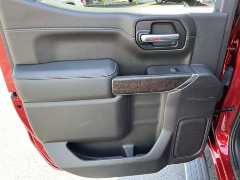 Used 2021 GMC Sierra 1500 Denali w/ Denali Premium Package image 18